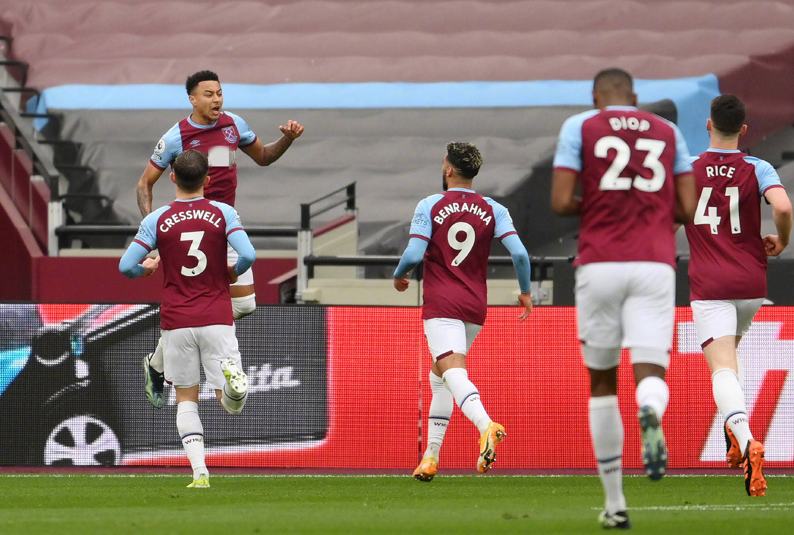 比赛不仅展 比赛不仅展