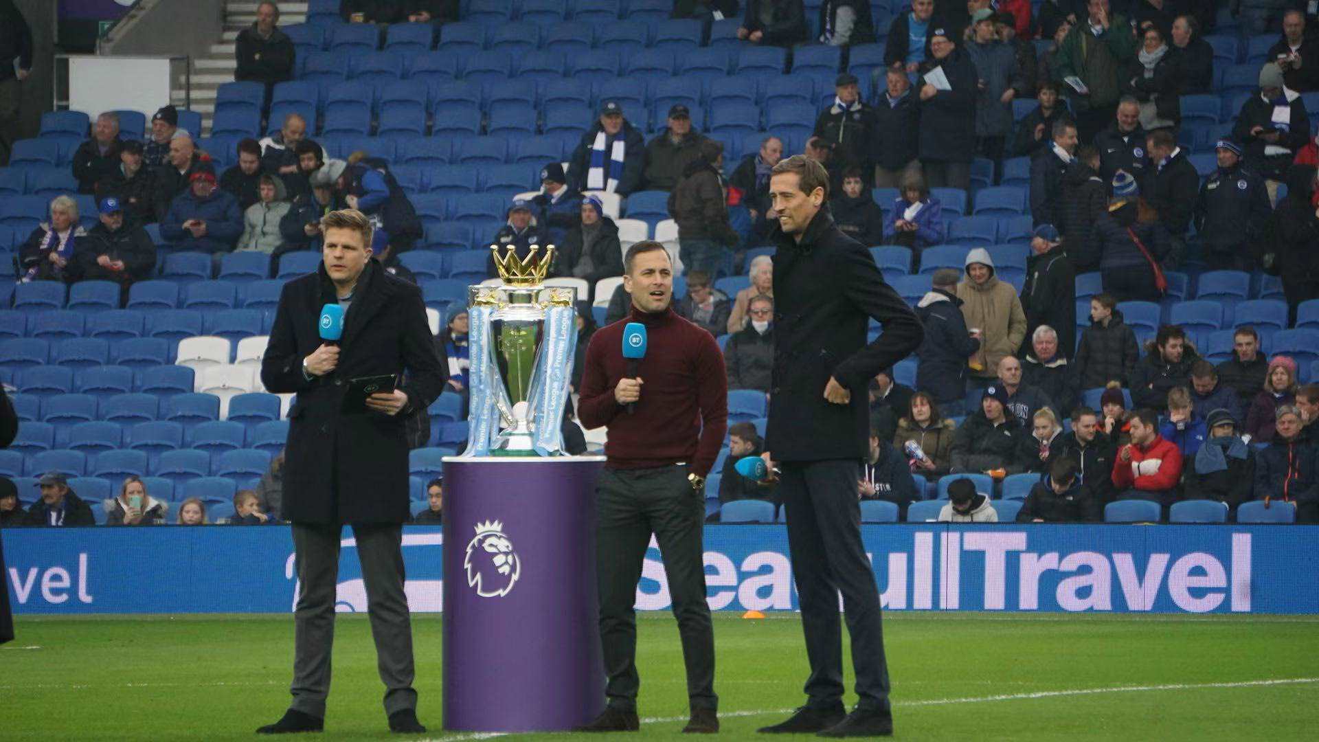 准打门的球 准打门的球