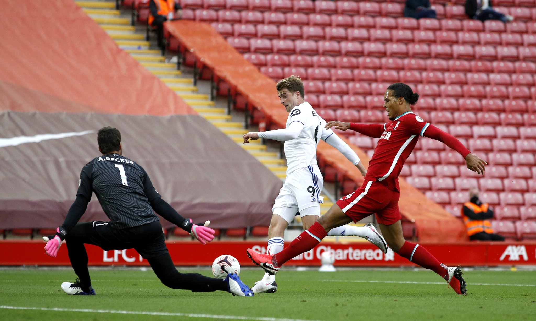 度使趁机坐 度使趁机坐